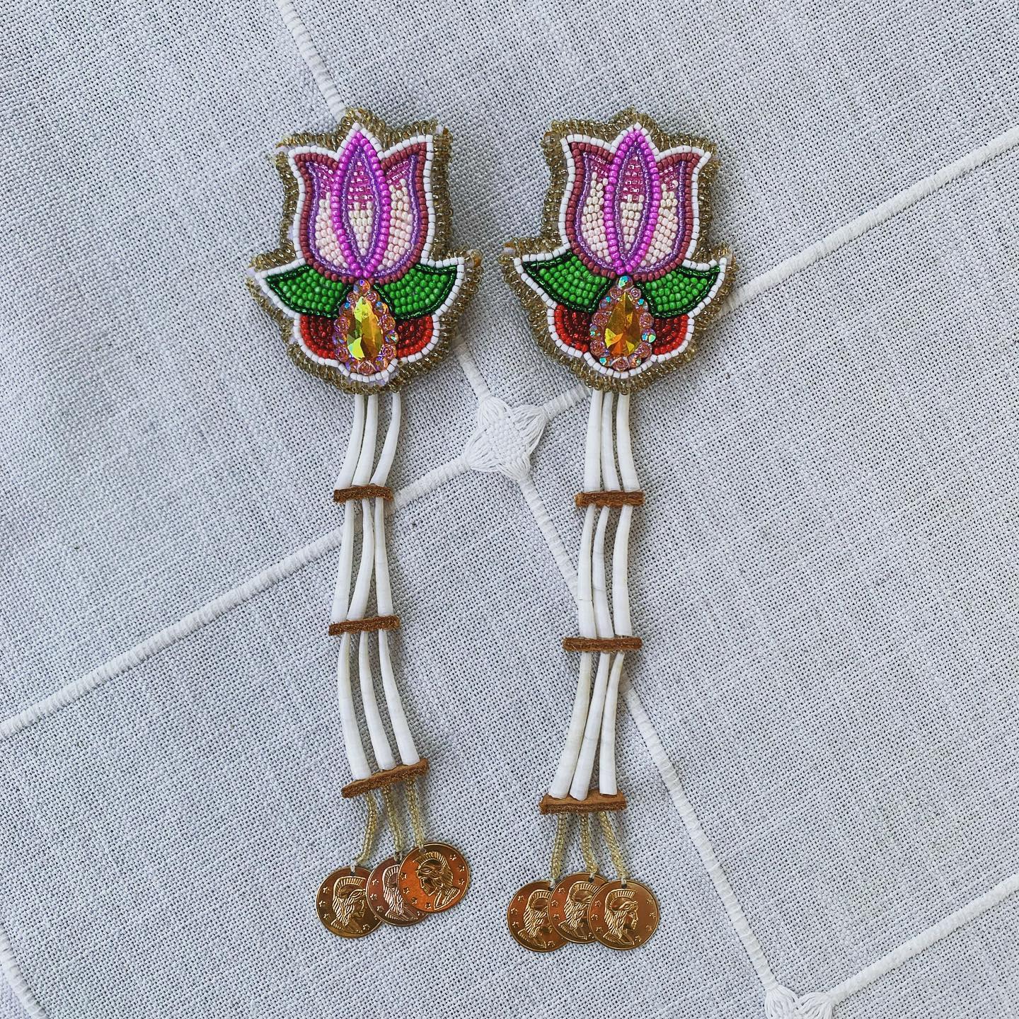 Beaded tulip earrings with three tiered dentalium and gold coins.